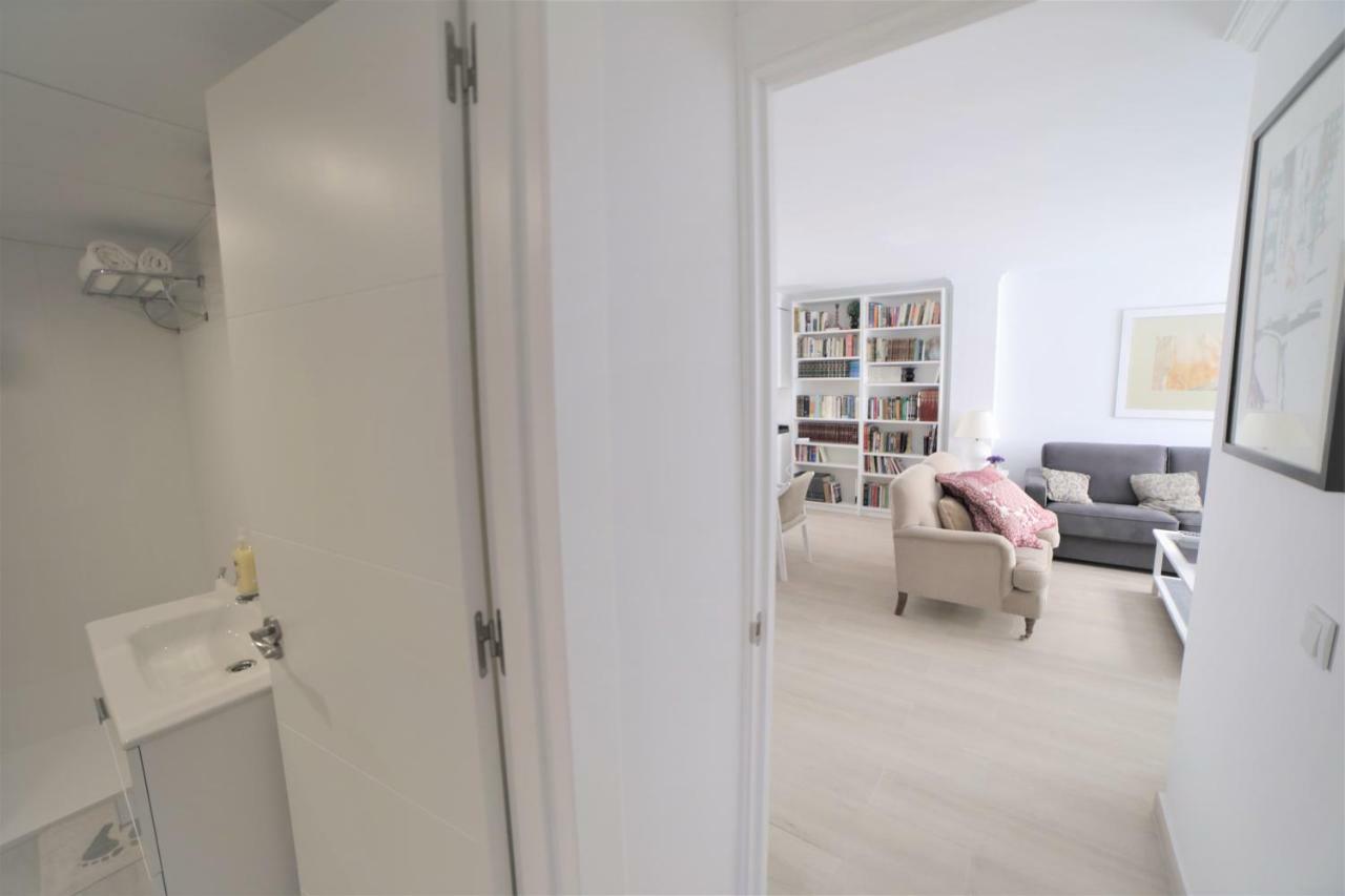 Apartamento Rialto 2 マラガ エクステリア 写真